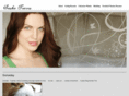 sashatravis.com
