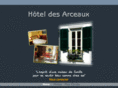 hotel-arceaux.com