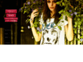 y2-design.com