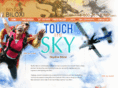 skydivebiloxi.com